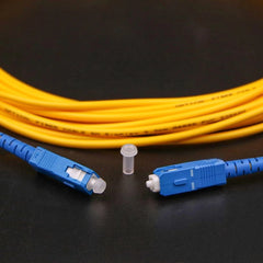 Square-Head Single-Core Fiber