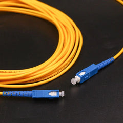 Square-Head Single-Core Fiber